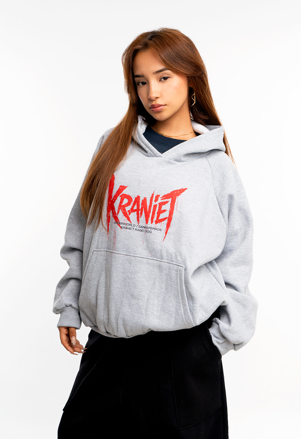 polera gris nami